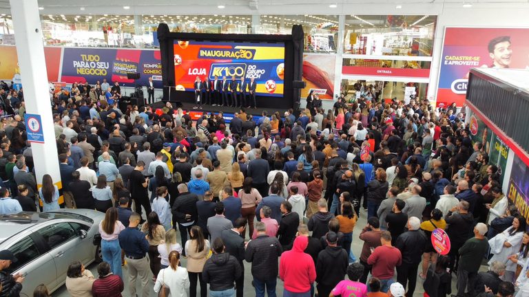 Grupo Koch chega a 100 lojas em Santa Catarina com novo Komprão em Itajaí